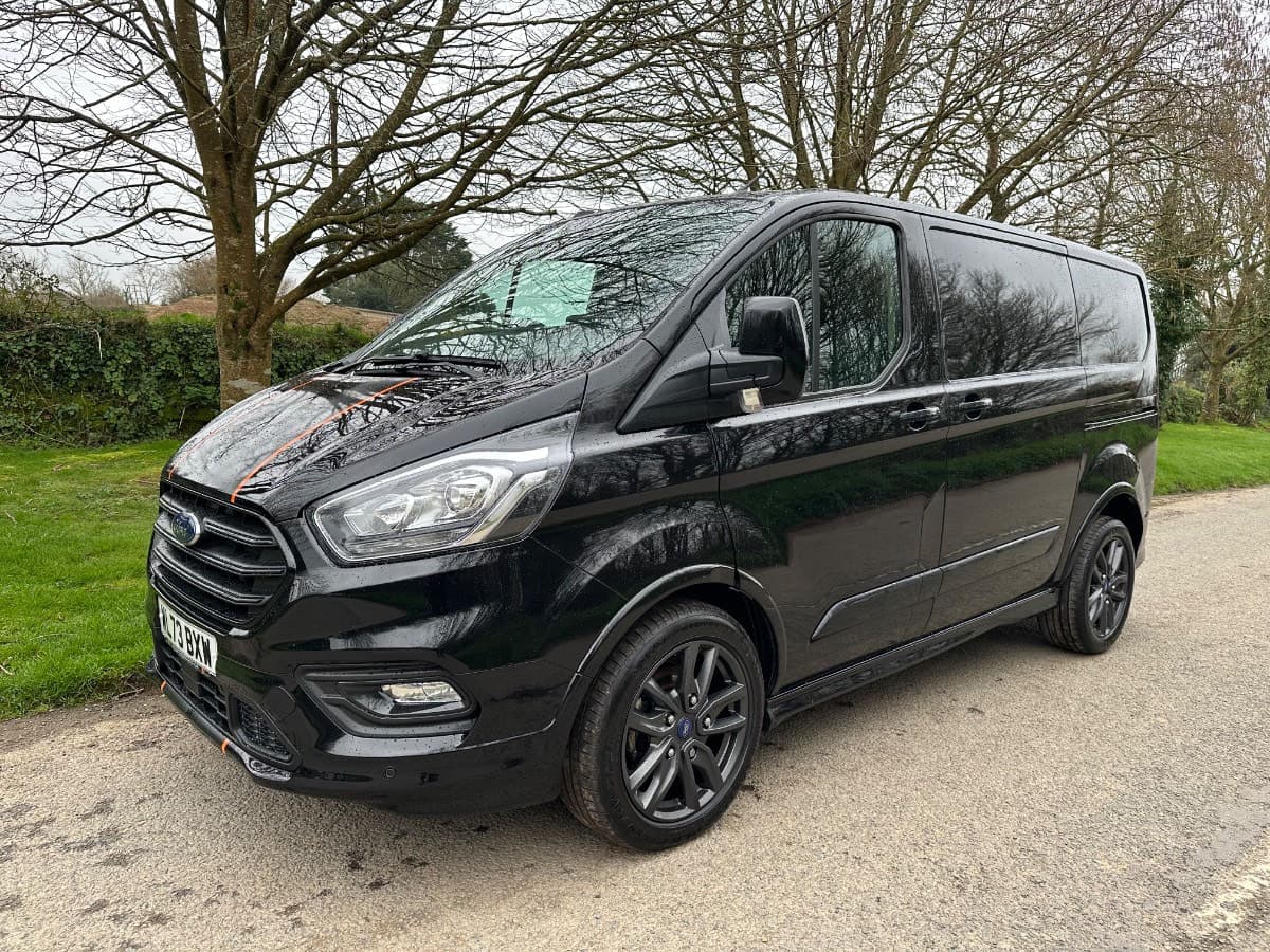 2023 (73) Ford Transit Custom 290 Sport L1 H1 2.0 Tdci EcoBlue 170BHP Swb Van - Only 11000 Miles!! - Image 1
