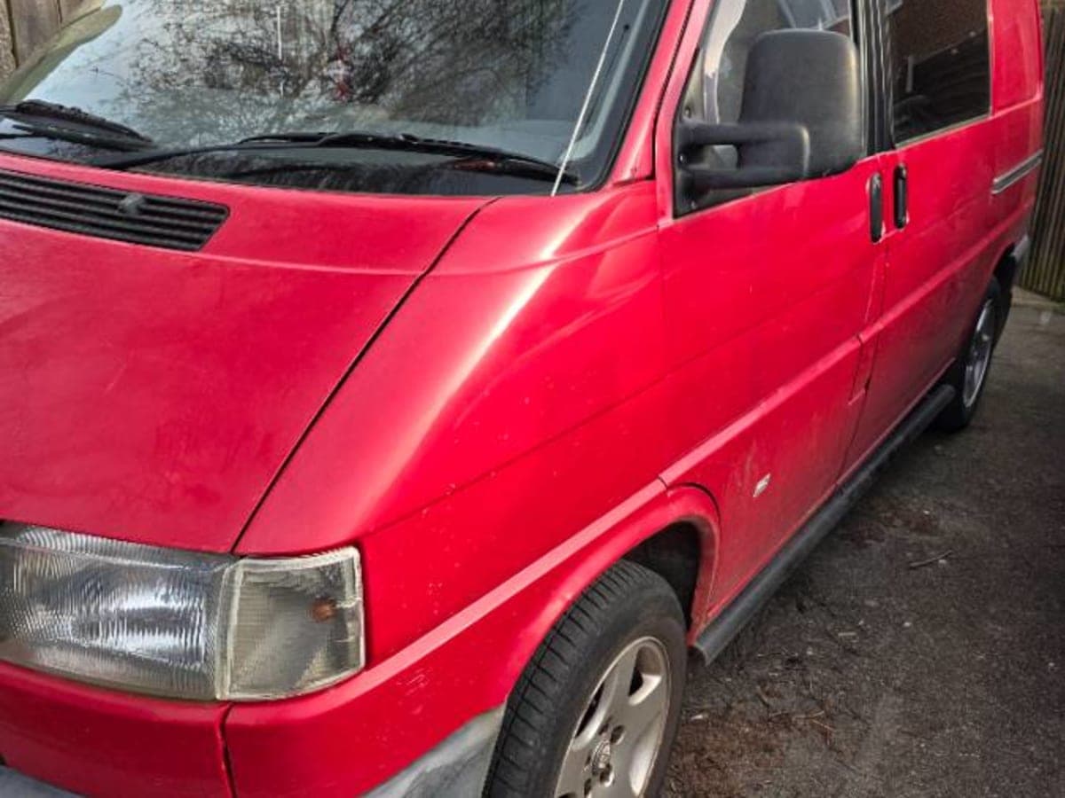 1998 VW Transporter T4 1.9 Diesel Manual Van - Image 1