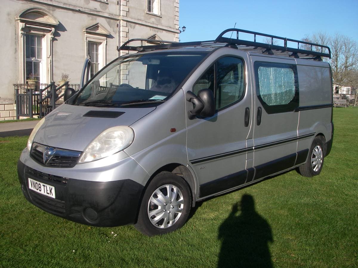VAUXHALL VIVARO- CAN BUSED AS CAMPER OR WORK VAN - DORSET - Image 1