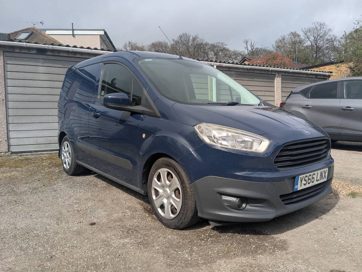 2016 Ford Transit Courier 1.5 trend, MOT March 2027, recent cambelt, service history, air con, engineer owned, offers considered. - Image 1