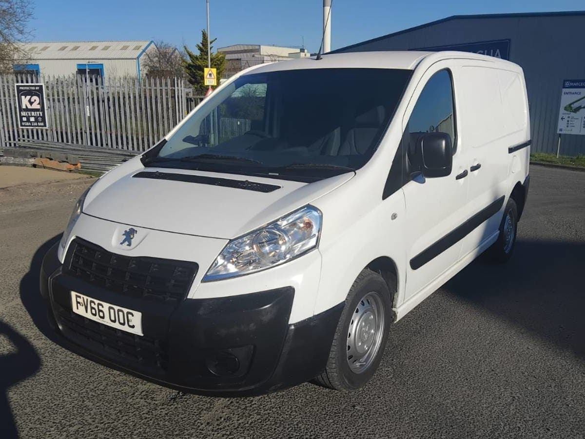 PEUGEOT EXPERT 2016 2.0 HDI L1H1 ULEZ COMPLIANT LOW MILEAGE 115K WARRANTY INCLUDED - Image 1