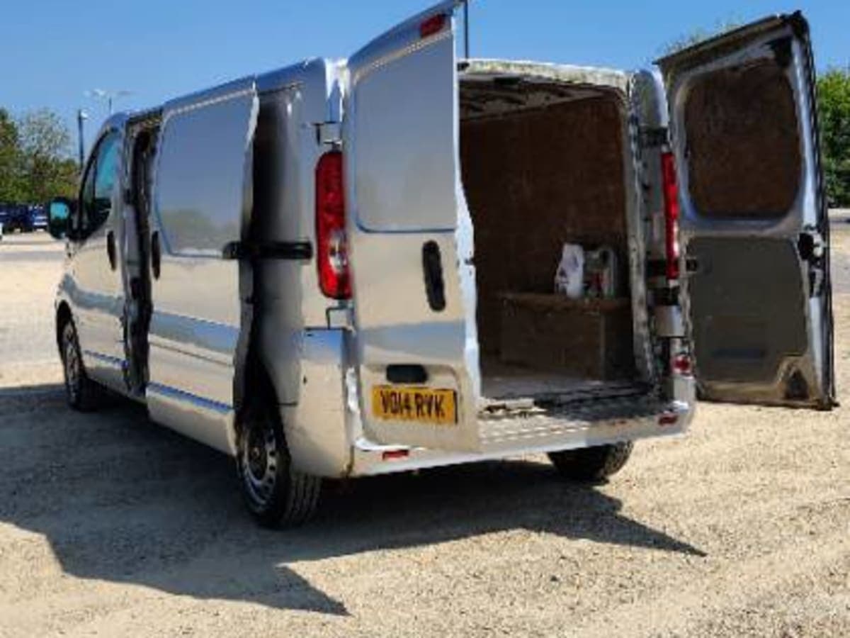 Vauxhall vivaro 2014 - Image 1