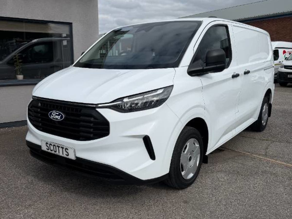 Ford Transit Custom 2.0 EcoBlue 300 136ps Trend SWB - Image 1