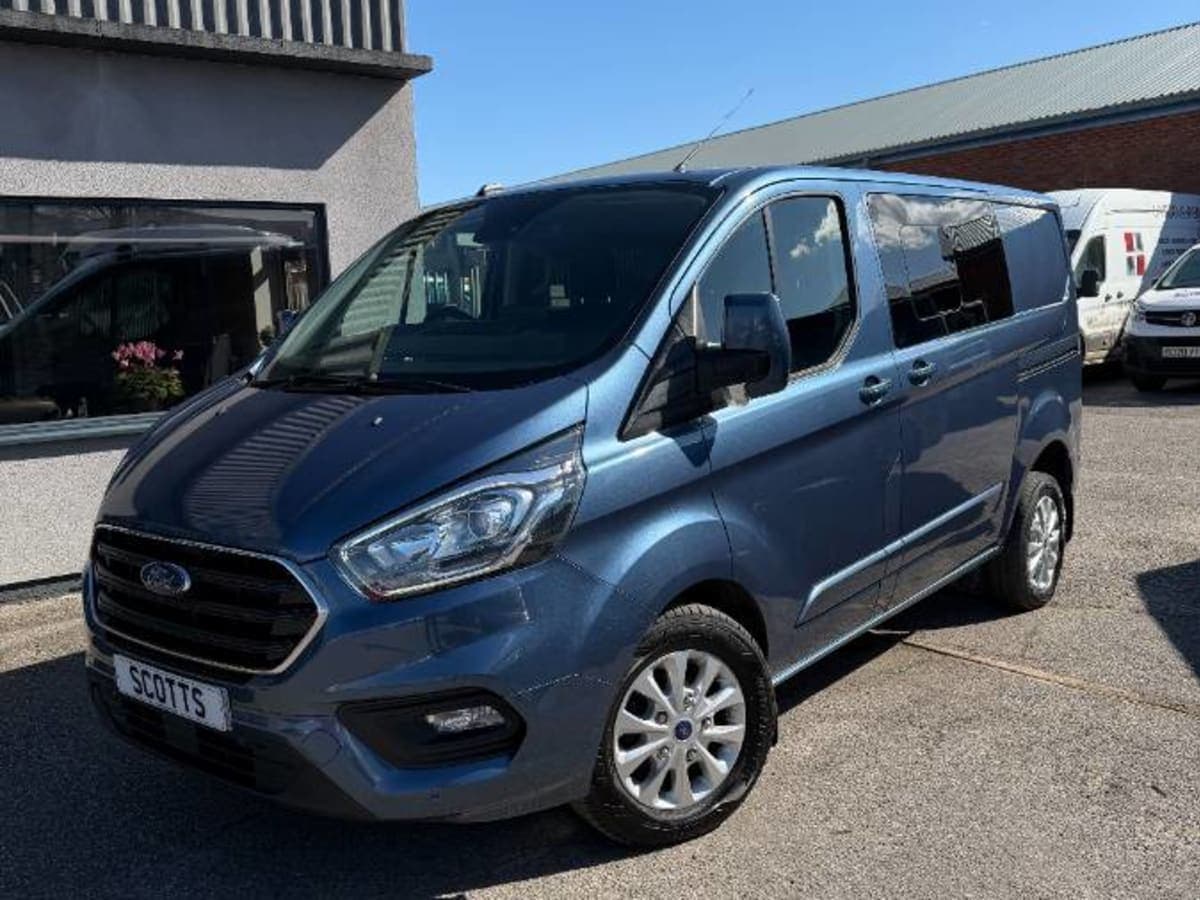 Ford Transit Custom 2.0 EcoBlue CrewVan Limited SWB - DRIVE AWAY TODAY - WETBELT DONE ✅ - Image 1