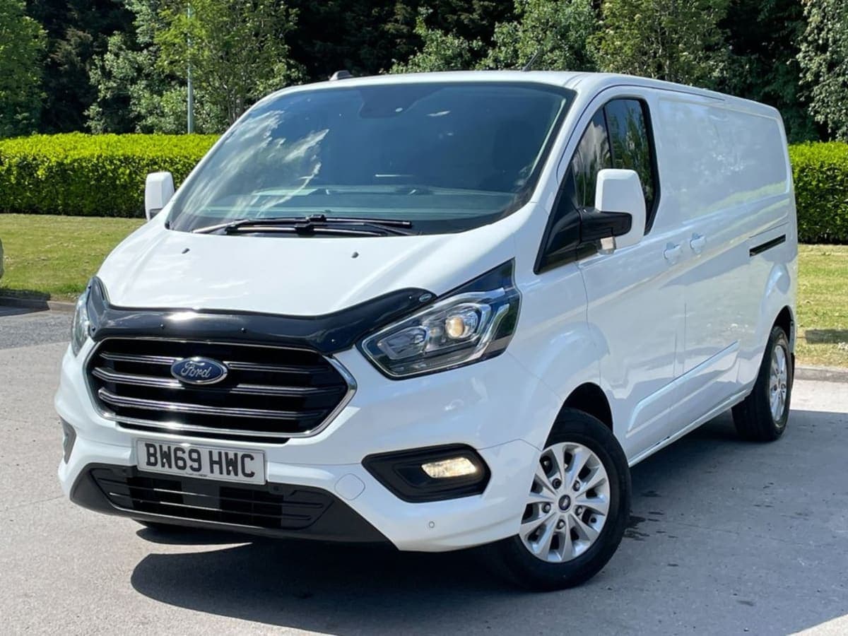 🔥For sale - £3,150🔥 2019 FORD TRANSIT CUSTOM Panel Van 300 Limited | 48k Miles | Massive Spec 🚐 - Image 1
