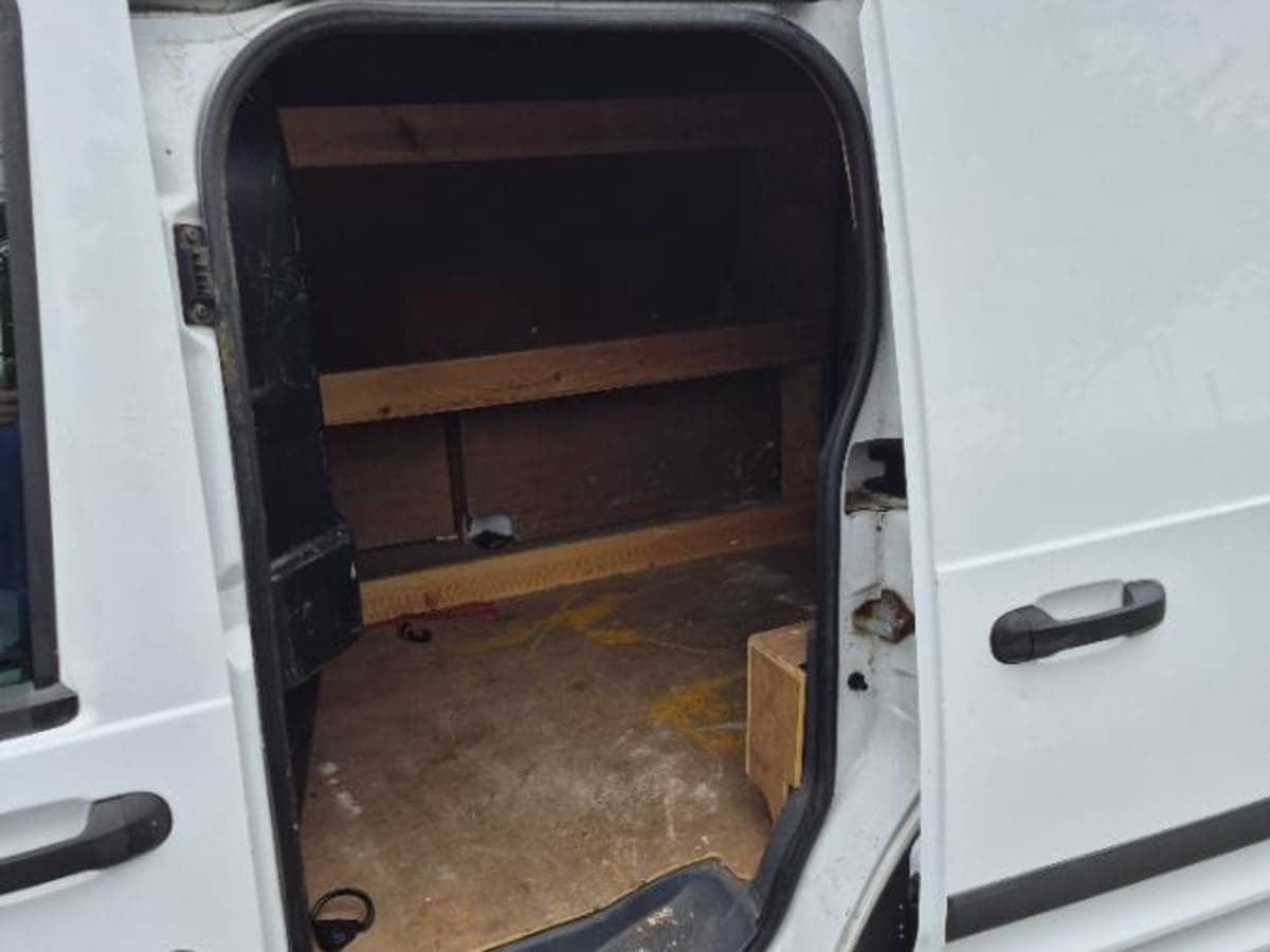 Ford Transit Connect 1.5 diesel FSH - Image 1