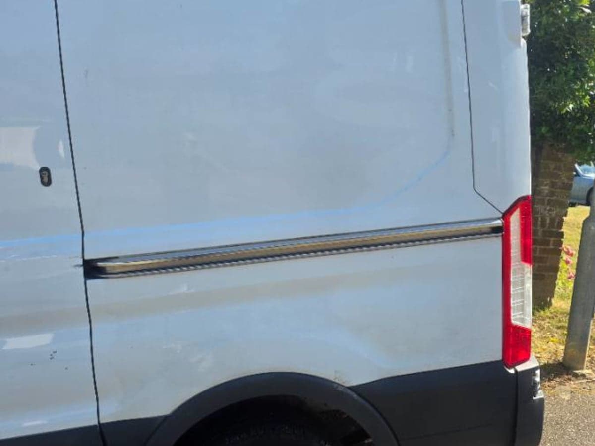 Ford Transit 330 White L2 H2 - Image 1