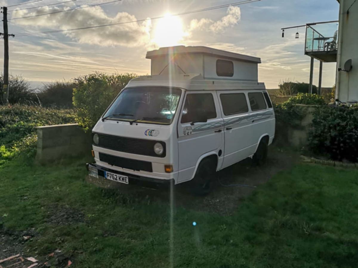 1989 VW T25 Campervan – Genuine Holdsworth Villa Conversion | 18 Years Current Owner | Full Service History & MOT - Image 1