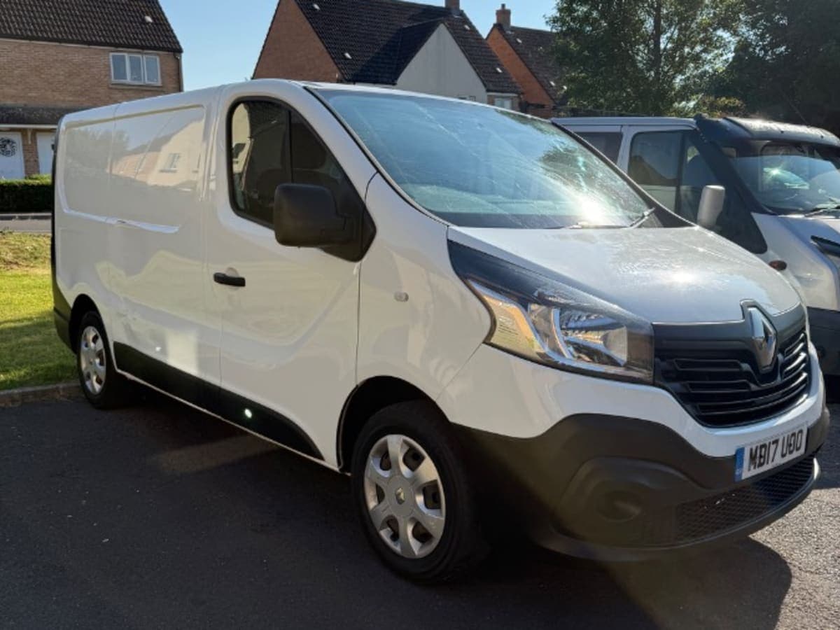 Renault traffic van - Image 1