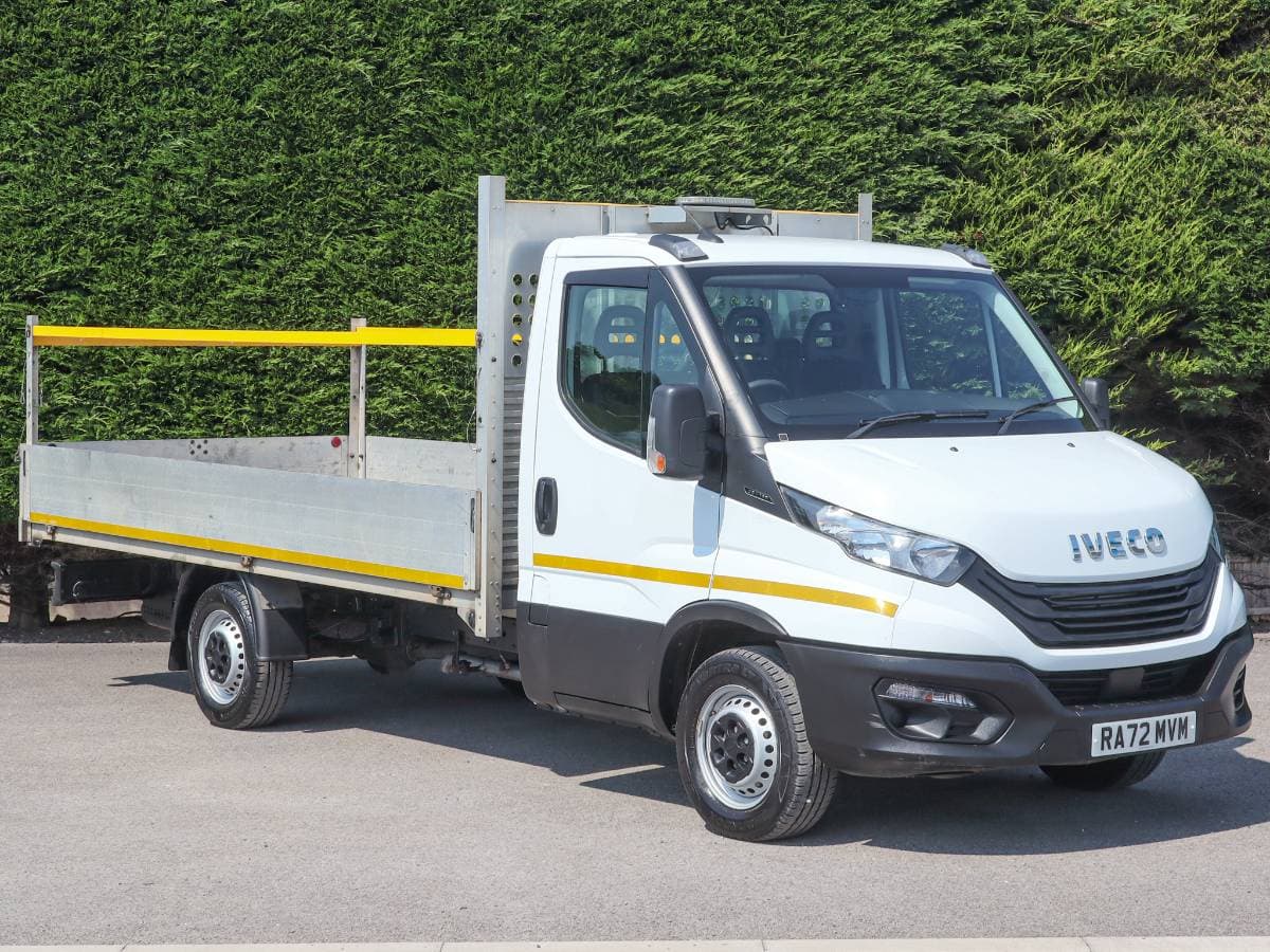 2023 (72) Iveco Daily 35S14 RWD Business 14'1"/4.3M XLWB Dropside Pickup - Image 1