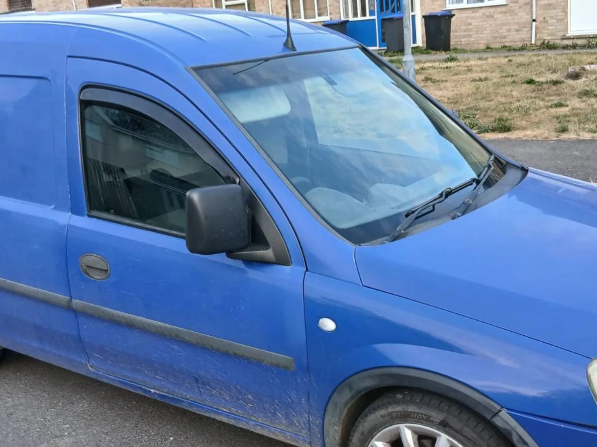 Vauxhall Combo 2006 - Image 1
