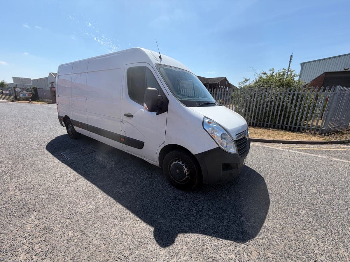 Vauxhall Movano L3 H2 No VAT - Image 1