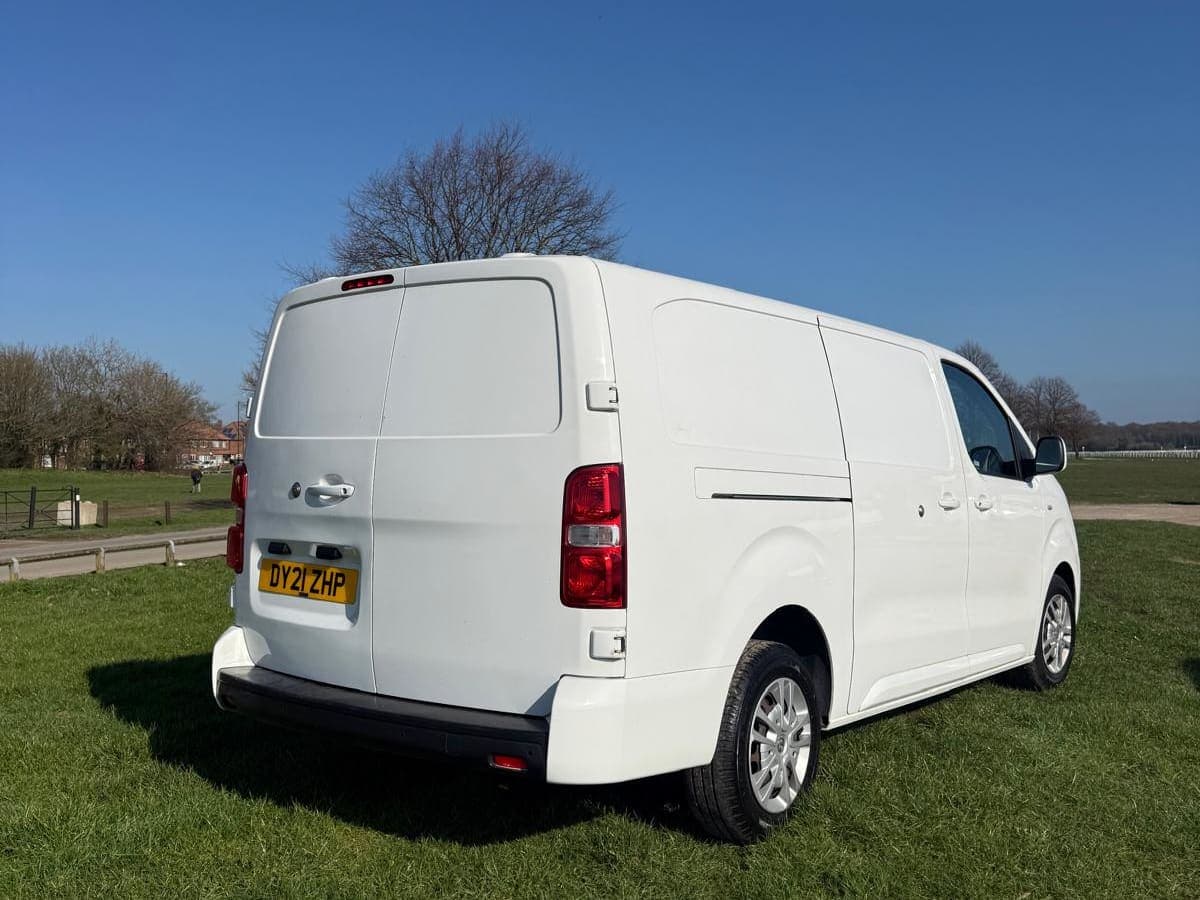 Vauxhall vivaro L2 - Image 1