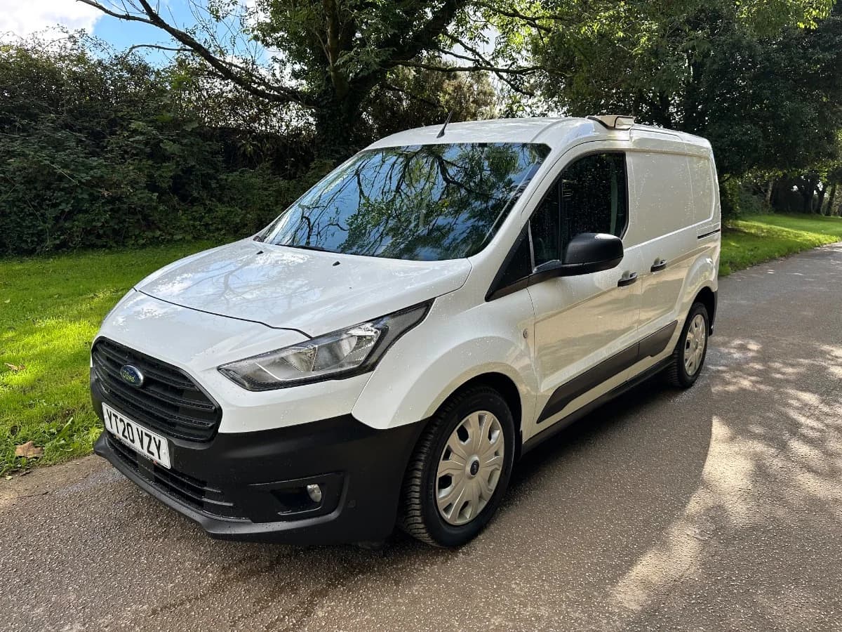 2020 (20) FORD TRANSIT CONNECT 220 L1 1.5 TDCI ECOBLUE 100BHP SWB VAN - ONLY 45000 MILES! - Image 1