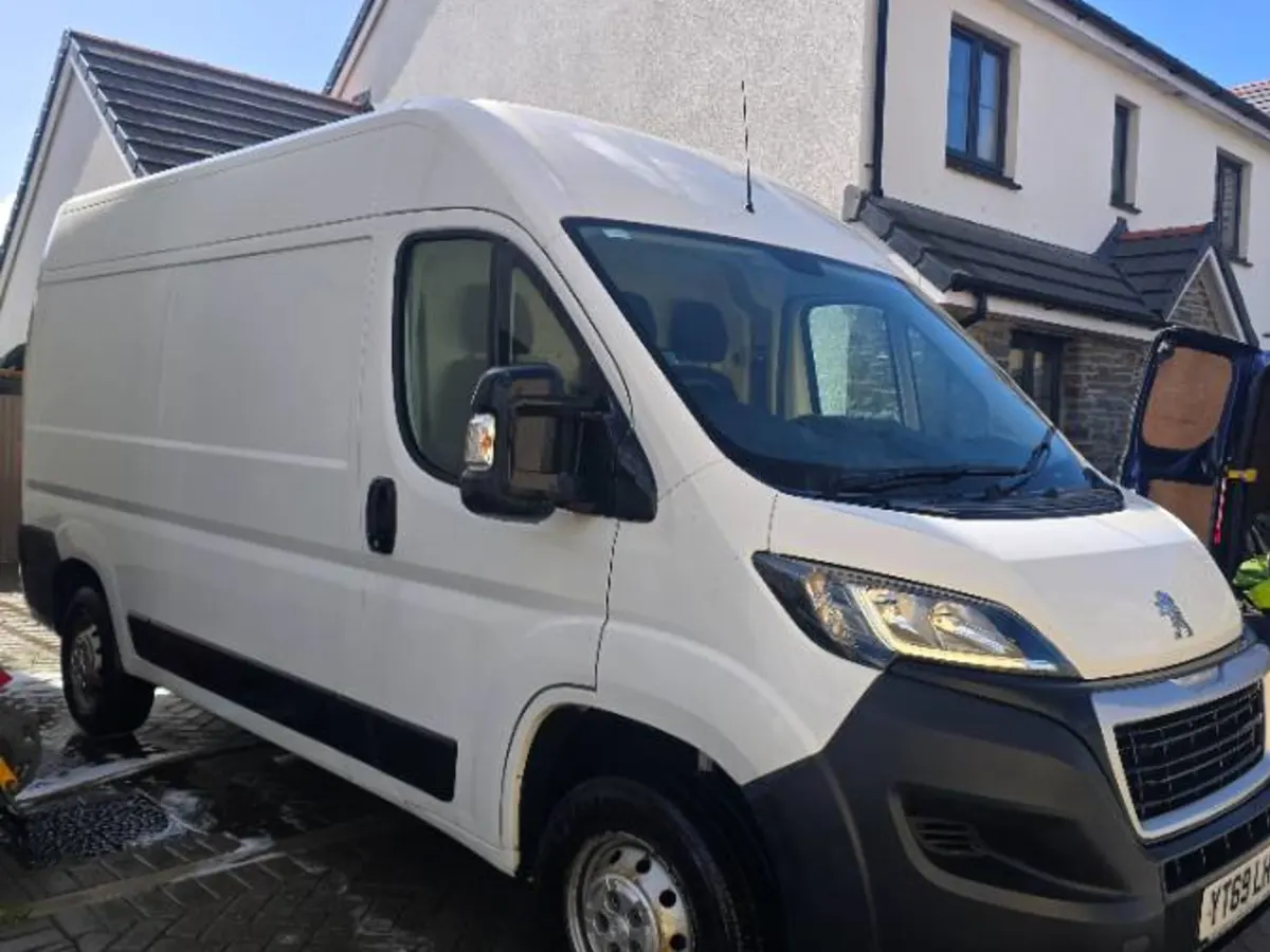 2019 Peugeot Boxer 2.2 BlueHDi 335 L2H2 - Image 1