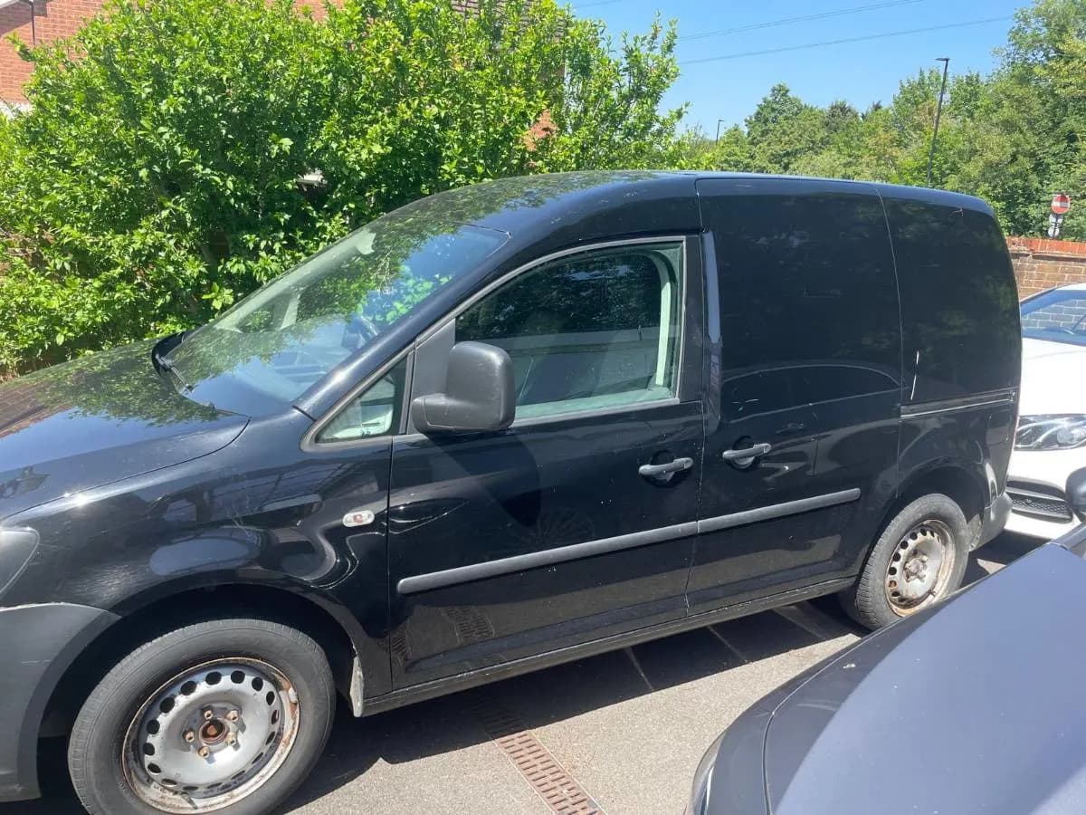 2012 (12) VW Caddy 1.6 TDI SWB – NO VAT – SORN - Image 1