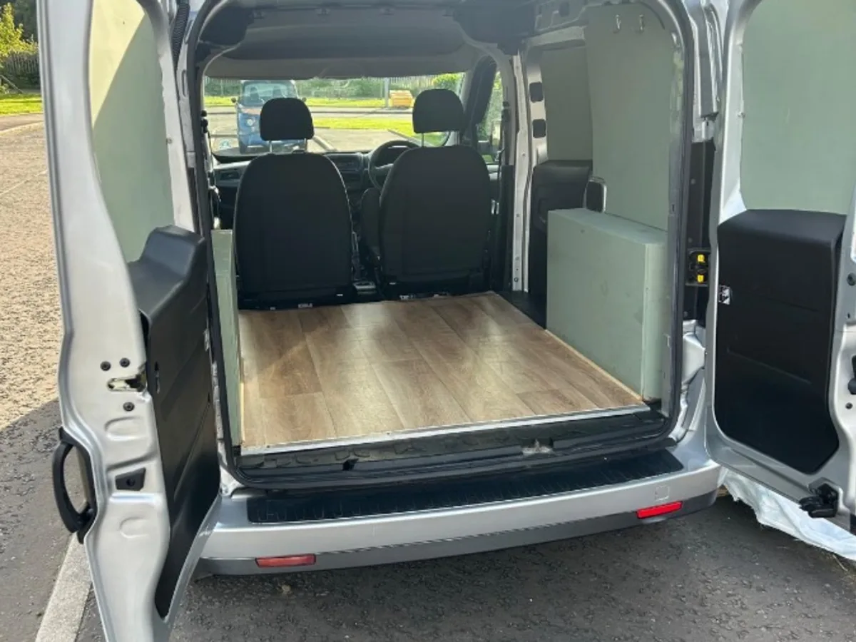 Vauxhall Combo Van - Image 1