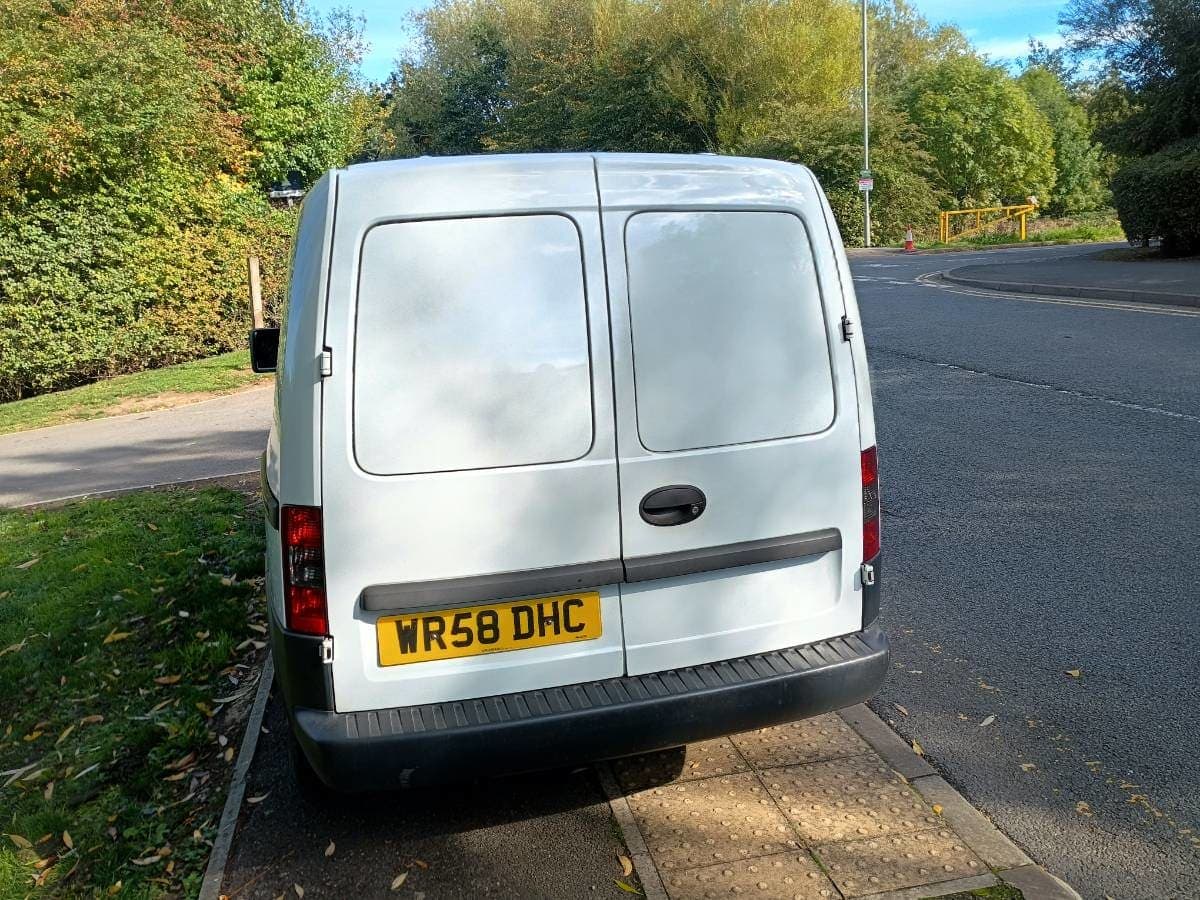 Vauxhall combo 1.3cdti - Image 1