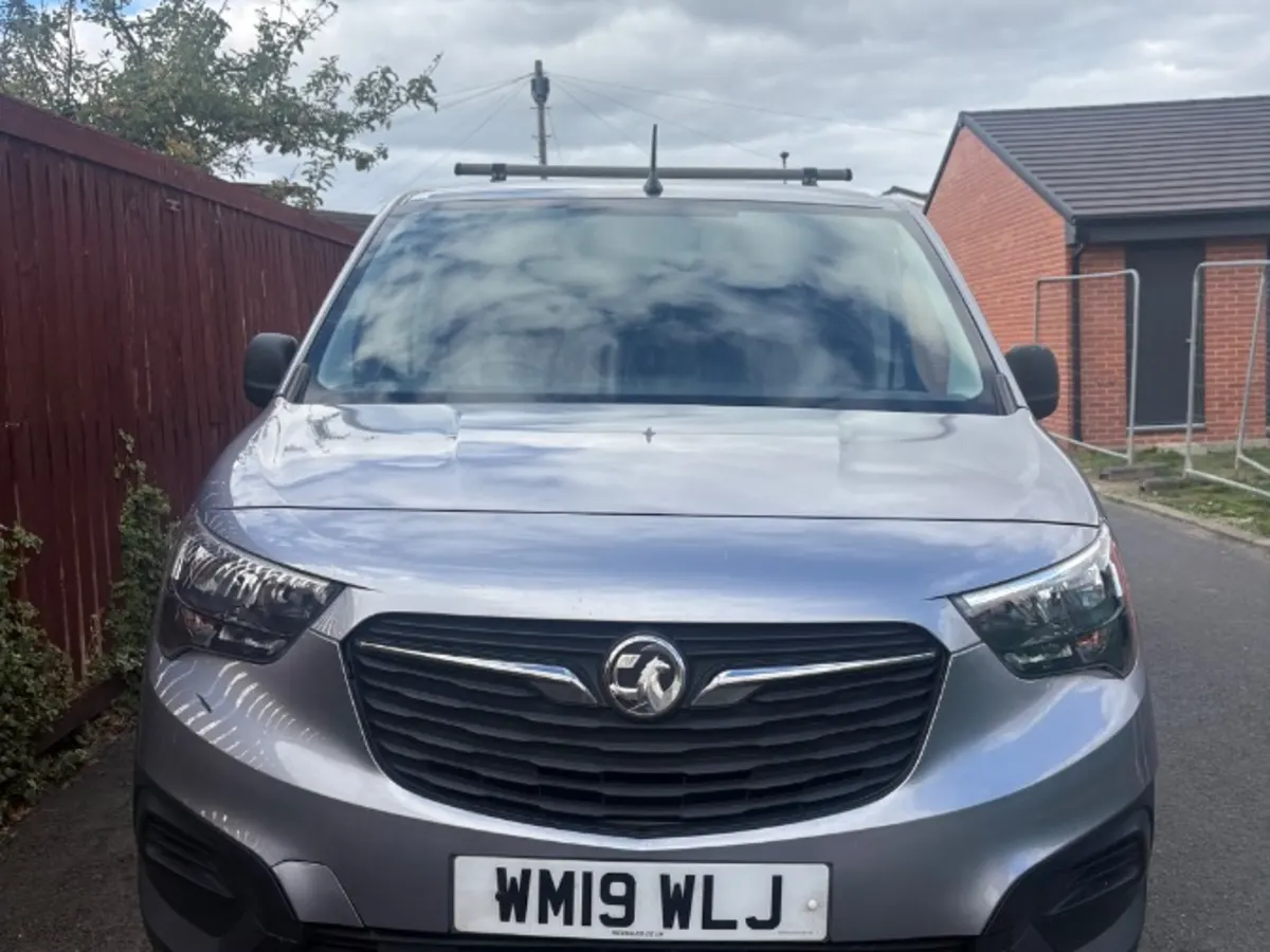 Vauxhall combo cargo - Image 1