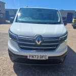 Renault Trafic Medium Wheelbase Van - Thumbnail 5