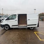 FORD TRANSIT CUSTOM - Thumbnail 2