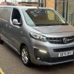 Vauxhall Vivaro Automatic van - Thumbnail 1