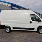 Excellent van with low mileage - Thumbnail 1
