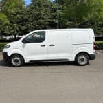 Clean and tidy Peugeot Expert, wooden fitted cargo area, 2 sliding doors, car play, parking sensors, opening bulkhead - Thumbnail 4