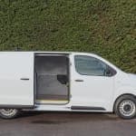 2022 (72) Peugeot E - Expert 1200 Professional 75KW 134BHP Electric, Automatic, Standard MWB Panel Van - Thumbnail 3