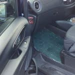 5-seater family van for sale - Thumbnail 6