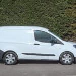 2020 (70) Ford Transit Courier Trend Van - Thumbnail 2