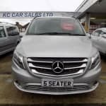 OWNED BY OURSELVES FROM NEW !! HUGE SPEC , CAPTAIN SEATS ETC - Thumbnail 3