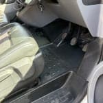 Great van brand new clutch, front brakes, battery and service full mot - Thumbnail 8