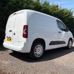 Vauxhall Combo Cargo 1.5 100 PS Sportive L1, only 33k miles, 1 owner, FSH - Thumbnail 4