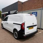 2024 electric Kangoo L2 E-Tech LL21 90kW 44kWh start Van auto ( All our vans are one owner from new we have been in the trade for 10 years plus we offer a large choice of vans on our website to suit all your needs ) - Thumbnail 4
