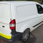 Ford courier - Thumbnail 6