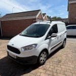 Ford Transit Courier 2017 - Thumbnail 1
