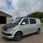 2.0 TDI T30 DSG FWD SWB Euro 6 (s/s) (150 ps) Fuel type: Diesel Engine size: 1968 cc Transmission: Automatic Date of first registration: 01-07-2018 Colour: Silver Poptop roof + Bed + Swivel seat. Vehicle registered: 01/07/2018 - Thumbnail 1