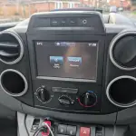 Peugeot Partner Professional 1.6 BlueHDi 854 Professional Panel Van 5dr Diesel Manual L1 (112 g/km, 97.64 bhp) - Thumbnail 9