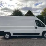 2022 Peugeot Boxer 2.2 BlueHDi Pro L3H2 LWB Panel Van Diesel Euro 6 Sat Nav A/C - Thumbnail 3