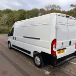 2022 Peugeot Boxer 2.2 BlueHDi Pro L3H2 LWB Panel Van Diesel Euro 6 Sat Nav A/C - Thumbnail 4