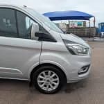 Ford transit custom crew cab 6 seater - Thumbnail 9