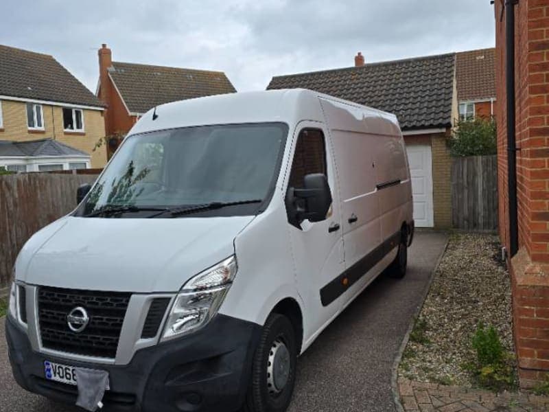 Nissan NV400 LWB