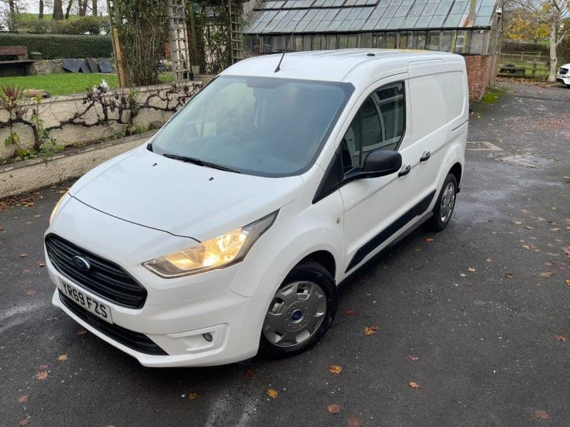 2019 Ford transit connect panel van 220 trend spec • 1.5l 100ps • euro 6 • long mot 11/26 • a/c heated front screen • parking sensors • fsh