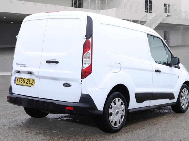 FORD CONNECT TREND L1 + AIR CON + SENSORS