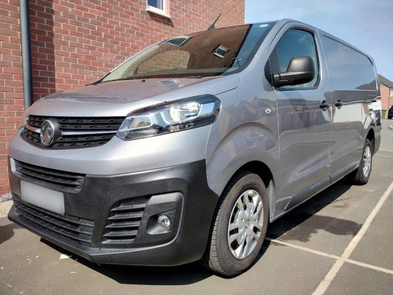 2020 Vauxhall Vivaro 2.0TD 3100 L2H1 Dynamic 120PS EU6 Panel