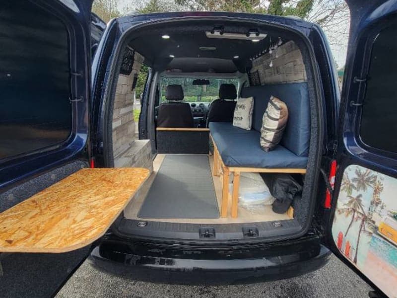 Volkswagen Caddy C20 Highline TDI 1.6 SWB Camper Conversion