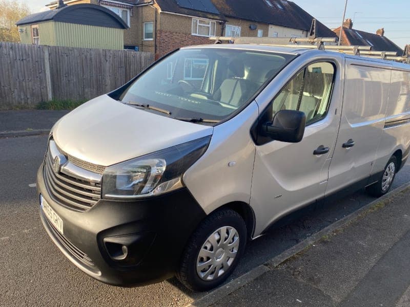 Vauxhall Vivaro 2015