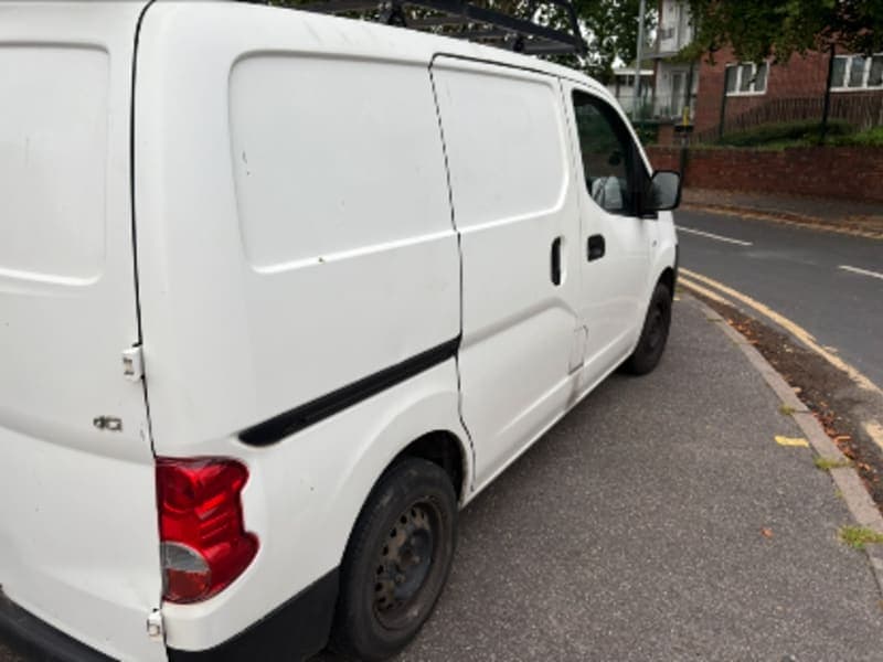 Nissan NV200 van