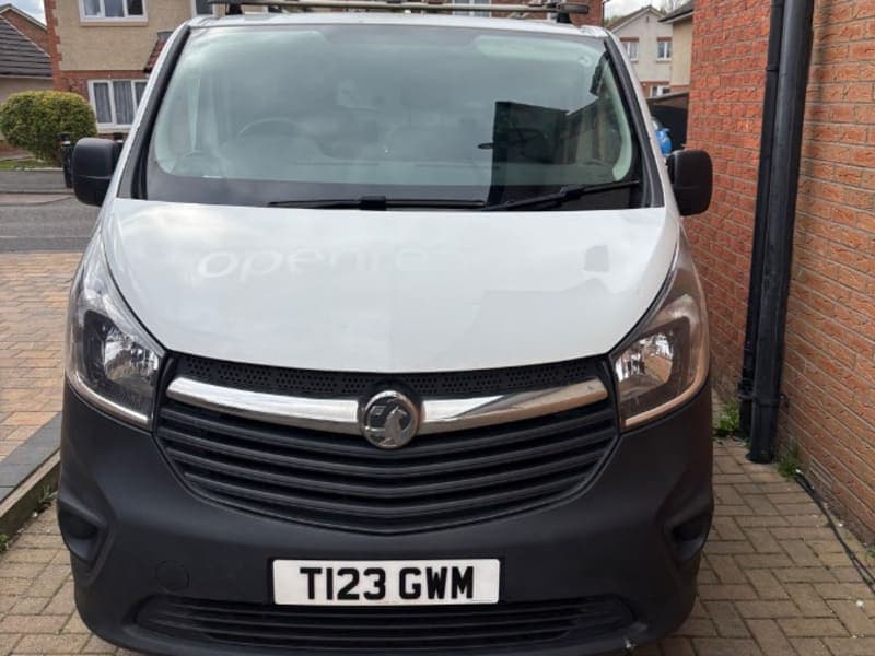 Great condition Vauxhall Vivaro